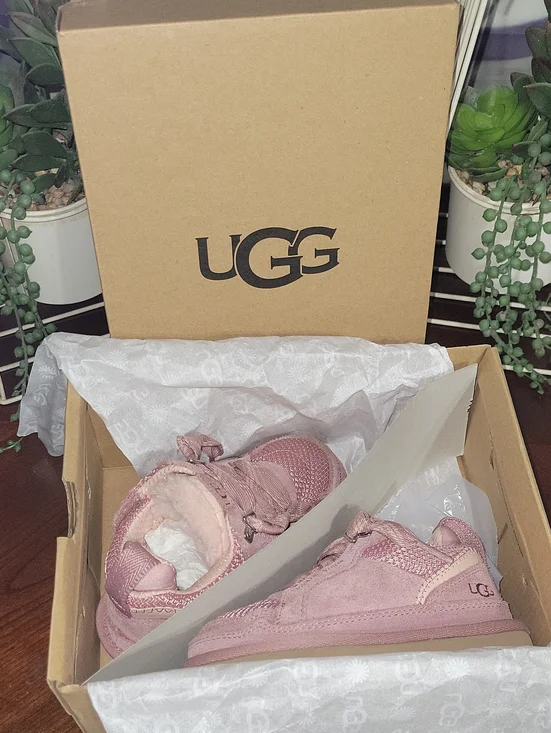 UGG Kids Pink Suede Lace-Up Booties