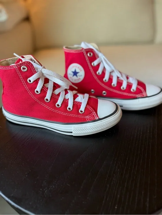 Converse Kids Chuck Taylor High-Top Canvas Sneakers -RED EUC