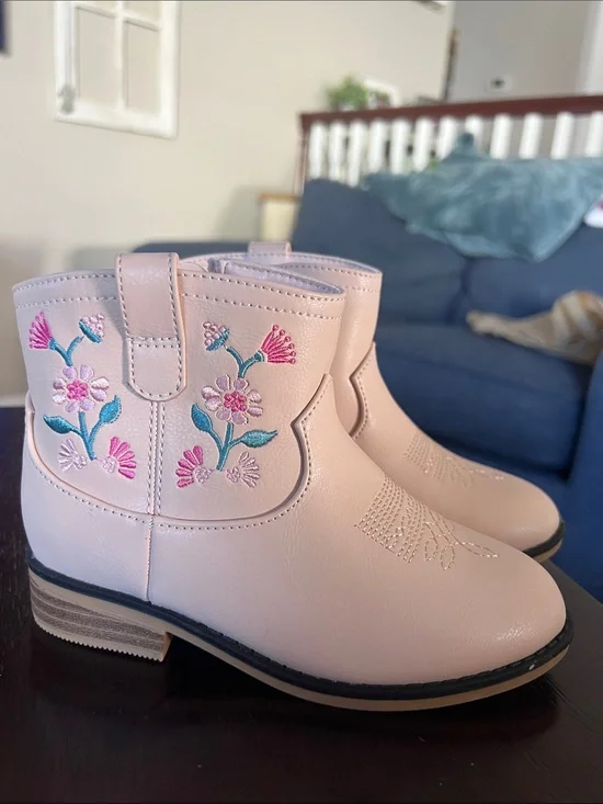 Kids Pink Embroidered Western Boots