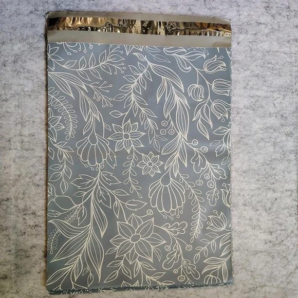 Floral Poly Shipping Mailers 10x13 Blue‎ White Botanical Mailing Envelopes Pack