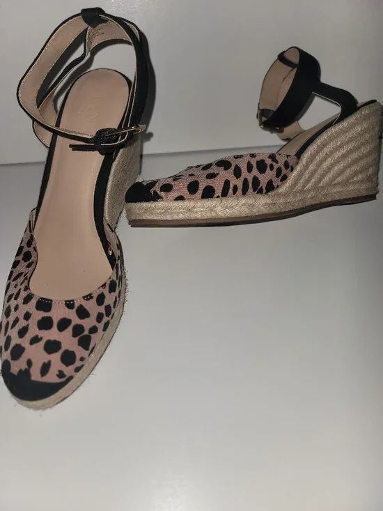 LOFT Animal Print Espadrille Wedges Size 9
