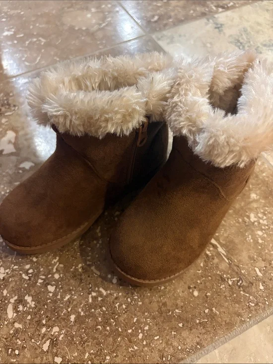 Kids Faux Suede Winter Boots with Cream Fur Trim - Brown