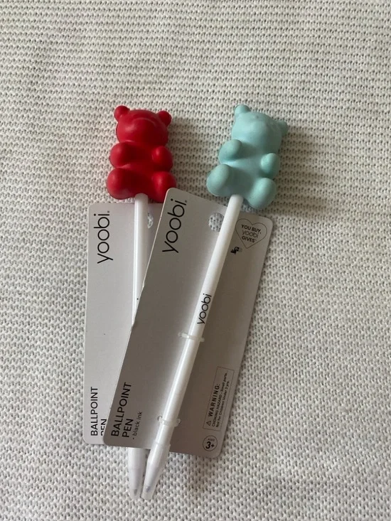 Yoobi brand bear pens