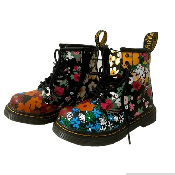 Dr. Martens Kids Floral Patent Leather Boots - Black Multi