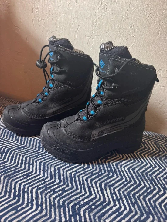 Columbia Kids Black Boots with Blue Accents