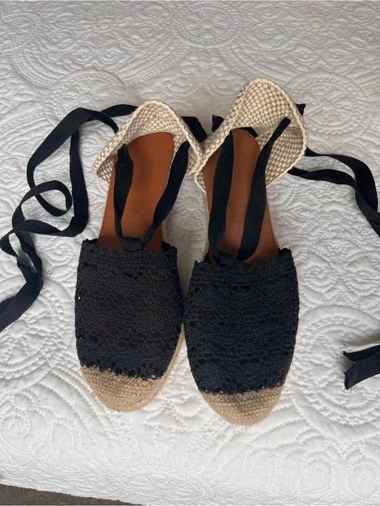 Woven Lace Tie Sandals - Black