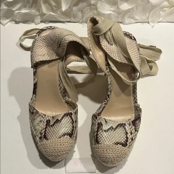 Vince Camuto Beige and Brown Espadrille Wedges