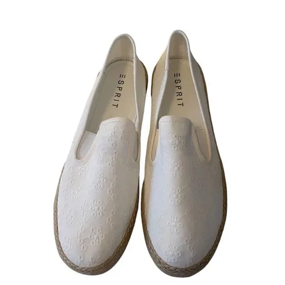 Esprit Nadine White Espadrille Slip-Ons in Ladies size 11M