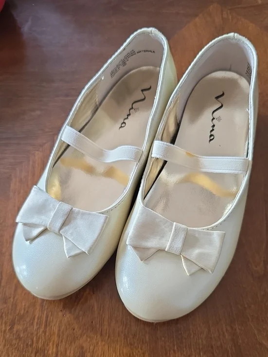 Nina Ivory Bow Mary Jane Flats