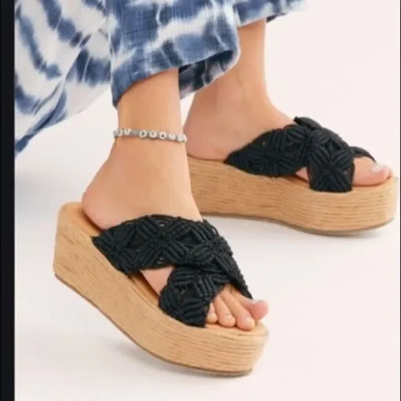 NEW Free People black highline platform sandals 11