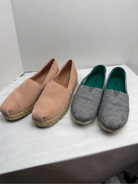 2 pairs of TOMS Shoes Women’s Size 8.5