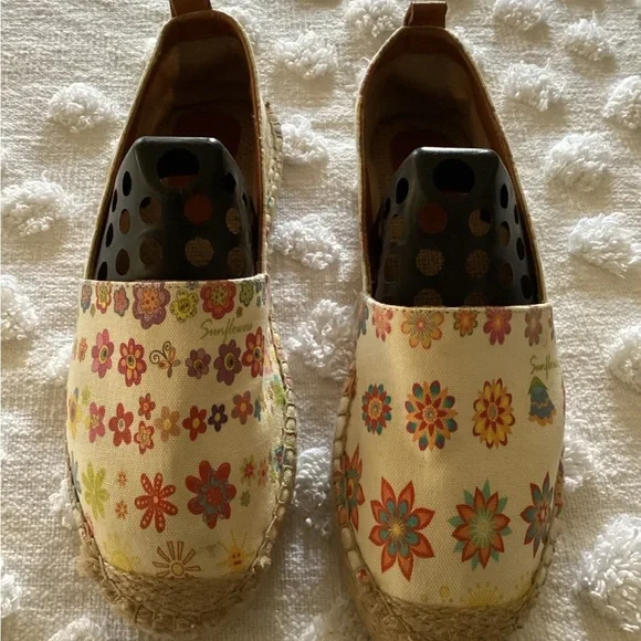 Maldives Womens  Espadrille Shoes Size  41/ 10Canvas Sunflower H2