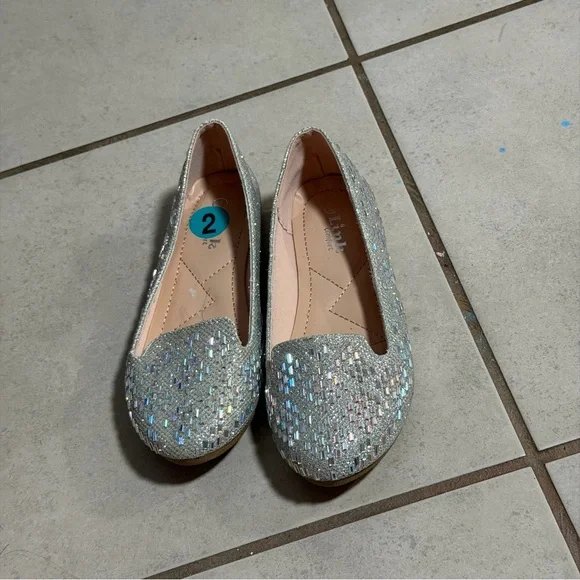 Link Girl‎ Kids Silver Glitter Slip-On Flats Dress Shoes size 2