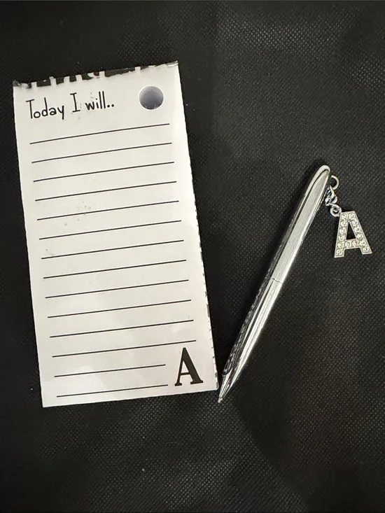 Vintage Bling ‘A’ pen & Stationary- To Do List pad - used