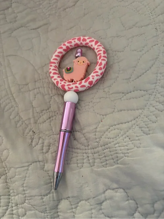 Pink Beaded Llama and Ring Pen