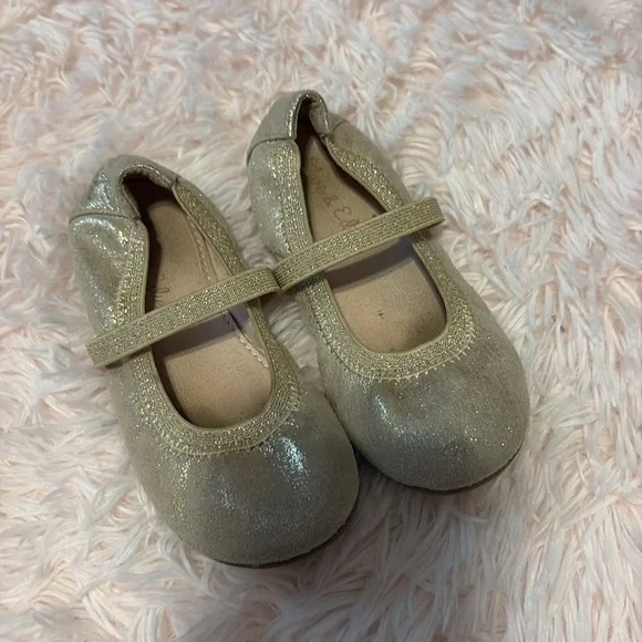 Olive & Edie Gold Shimmer Flats Sz 10 Dress Shoes Mary Jane Kids Girls