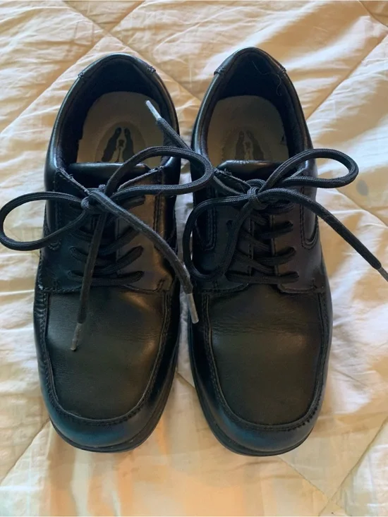 Hush Puppies Boys Black Lace-Up Leather Dress Shoes Size 3 1/2 M