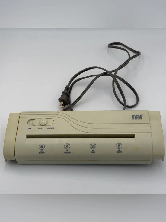 TDE Systems 5 Sheet Electric Paper Shredder - Model YJ-3063