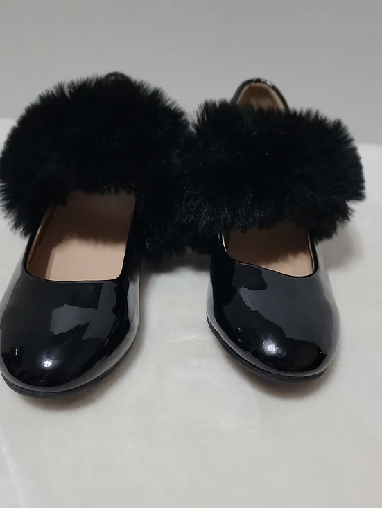 NwotGirls Black Patent Faux Fur Dress Shoes. Sz.2
