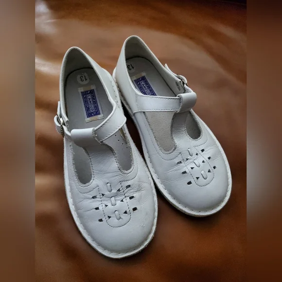 White L’amour Toddler Girl dress shoes