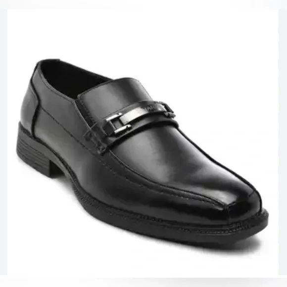 Tahari - Boys Haskell black faux leather slip on loafers metal detail shoes SZ 1