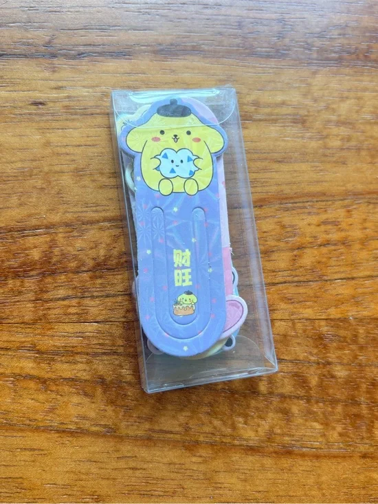 Hello Kitty and Friends bookmark set