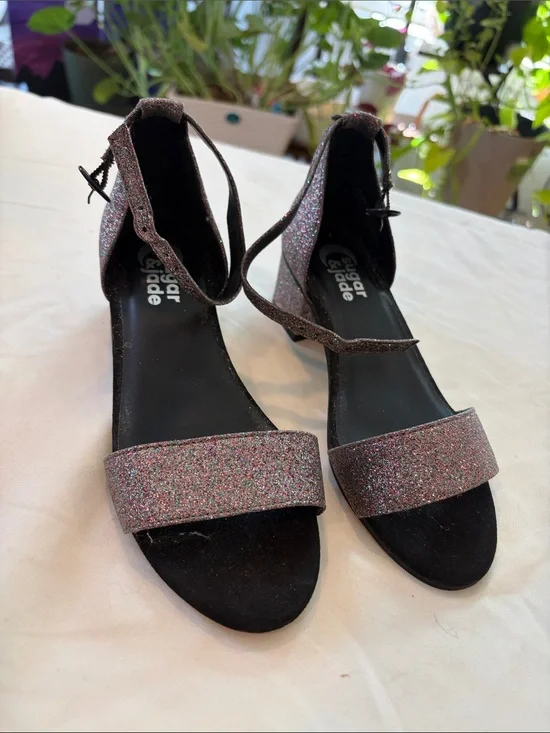Girls size 1 Pink Glitter Ankle-Strap Heeled Sandals