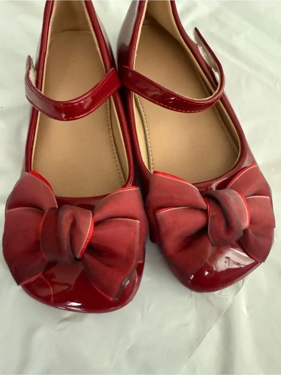 Girls' KIDS Red Mary Jane Flats with Bow
