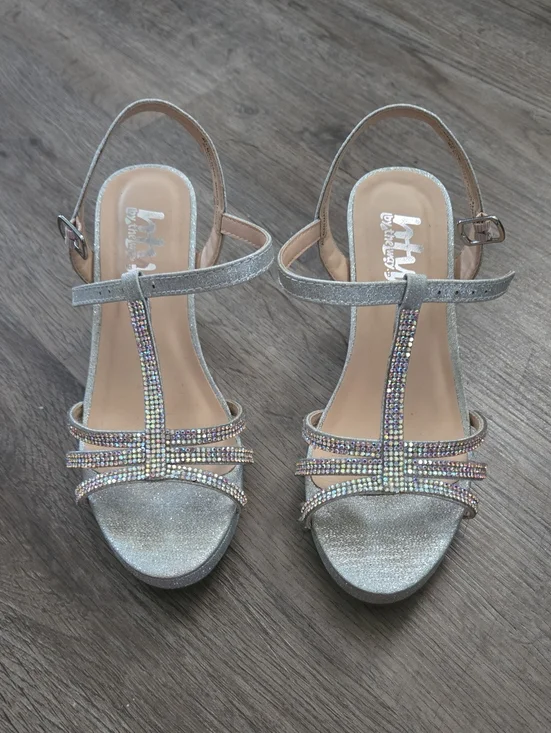 Girls Size 2 Silver Rhinestone Heels