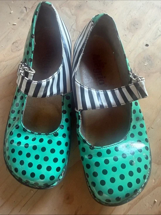 Alegria Kids Mary Jane Shoes — Teal with Black Polka Dots