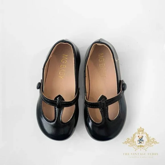 NWT Pretty Girls Mary Jane Flats Vintage Style Cute Children's Shoes Black 13.5