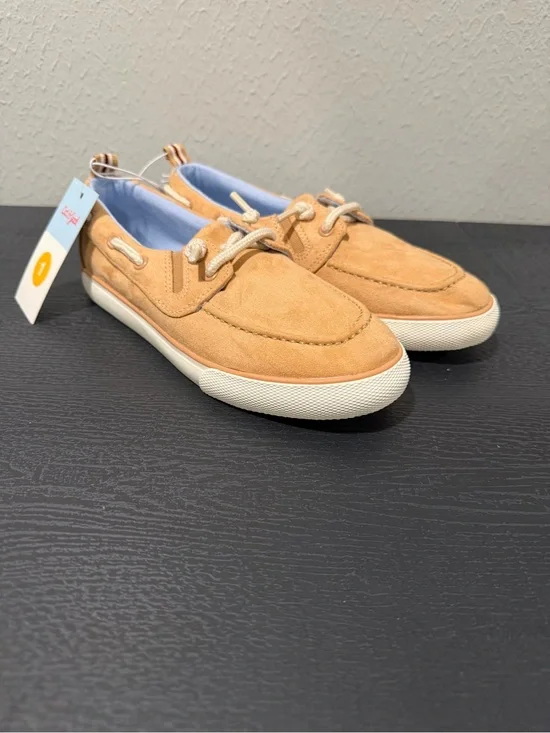 Cat & Jack Boys Size 1 Suede Boat Shoes in Tan