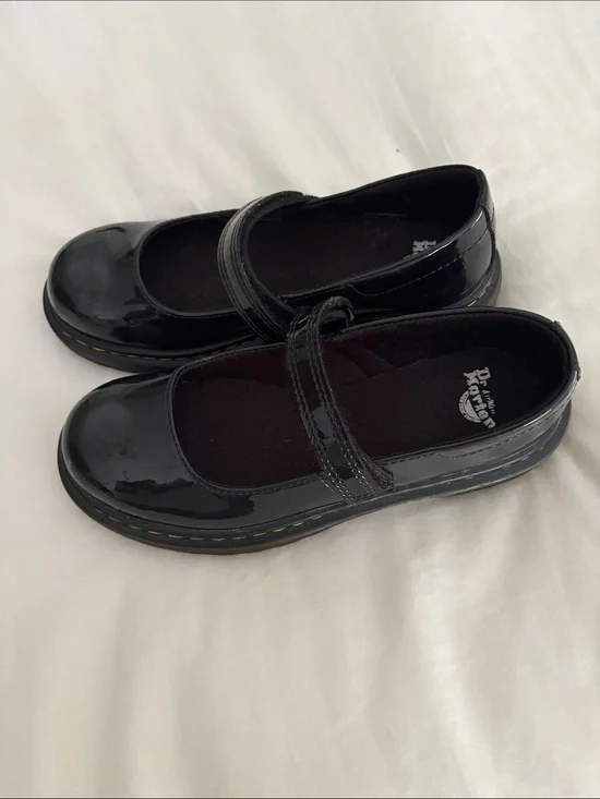 Dr. Martens Girls' Black Patent Mary Jane Strap Shoes