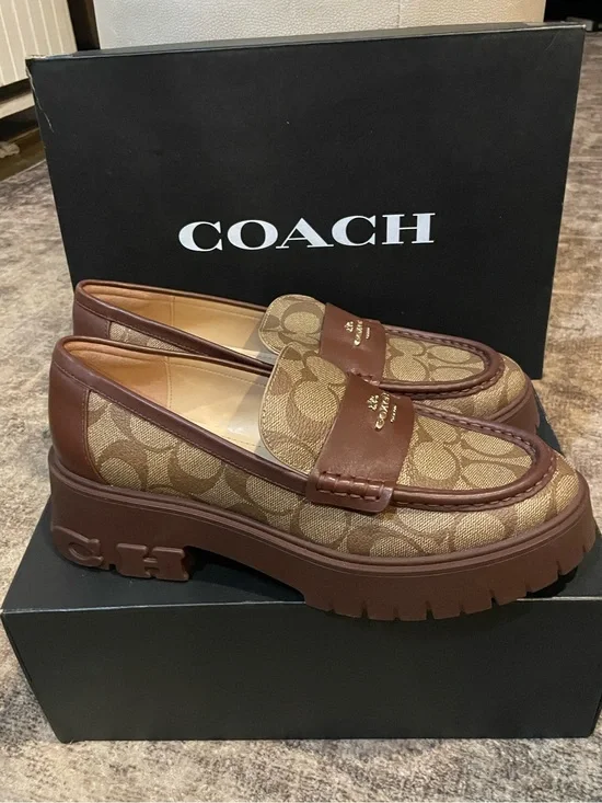 Ruthie Sig Loafer Khaki/Walnut Coach Brown Shoes Size 8 B NIB New!! $198