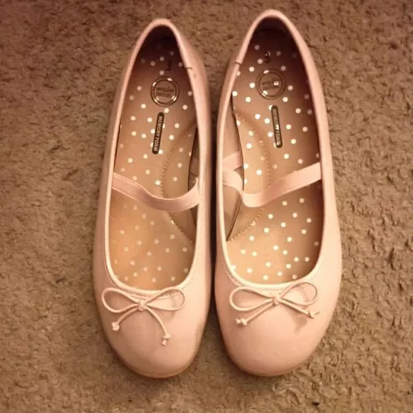 Wonder Nation Memory Foam Girls Patent Leather Flats Size 3 Tan PRE-OWNED