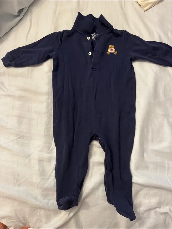 Ralph Lauren Polo Bear Navy Footed One-Piece for baby - 9 months - worn once