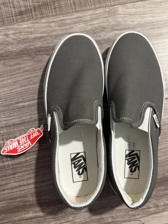 NWT Vans Classic Grey Slip on shoes
