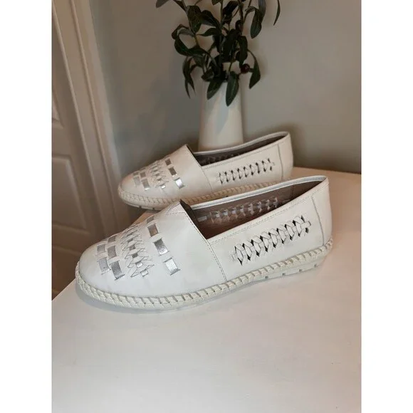 Trotters Liz White Woven Leather Slip On Comfort Flats Loafers Womens Size 8.5W