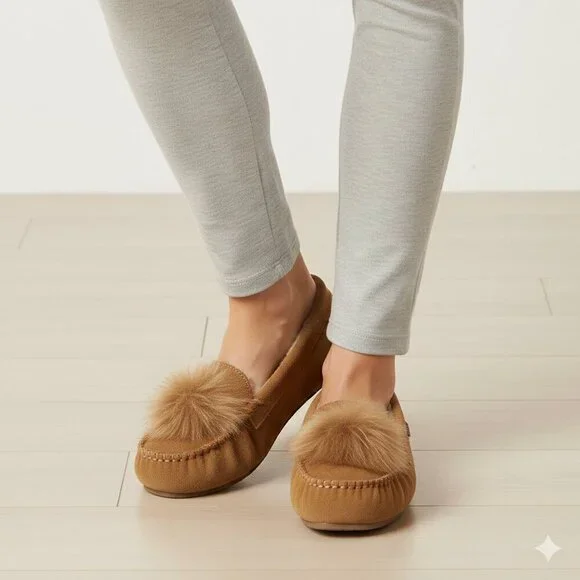 Bearpaw Women's Erika Loafers Brown Suede SZ 9 WIDE