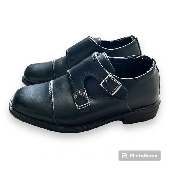 Toddler boys size 6 Steve Madden Velcro buckle dress shoe loafer leather black