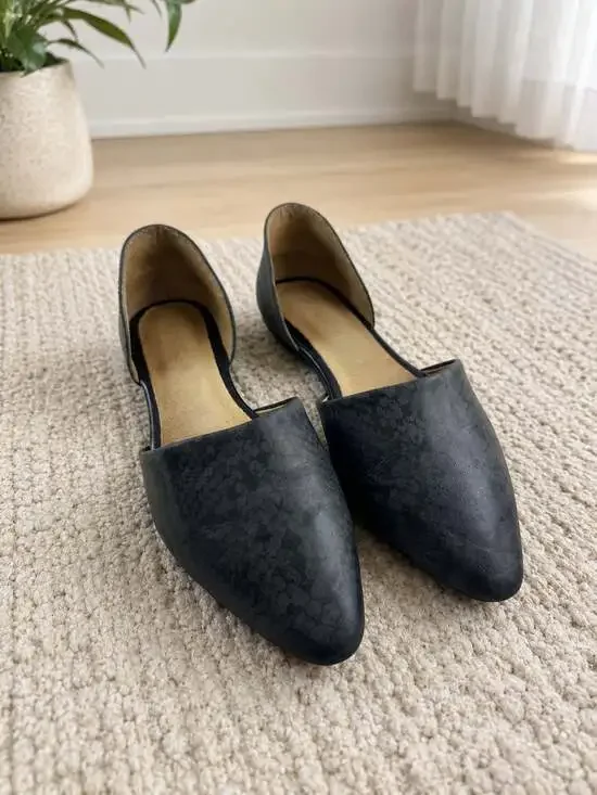 Free People Black Pointed D'Orsay Flats