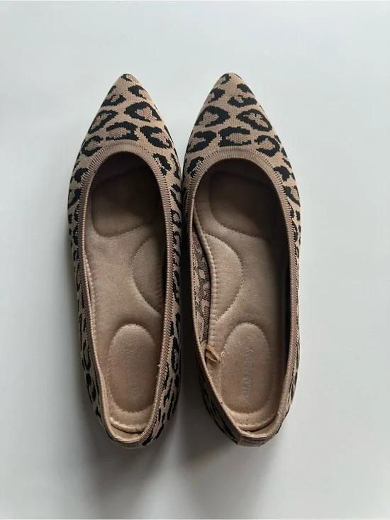 Old Navy Leopard Print Pointed Toe Ballet Flats - Neutral Brown