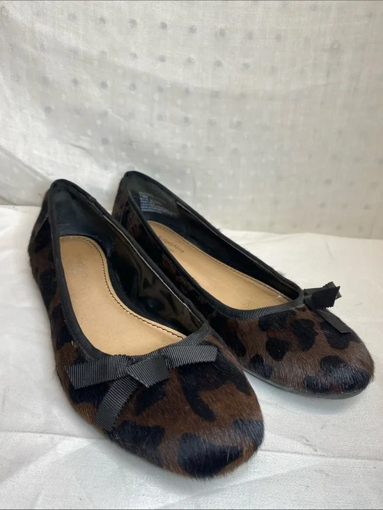 Simply Vera Ganauche Leopard Leather Shoes Flats Size 7.5M