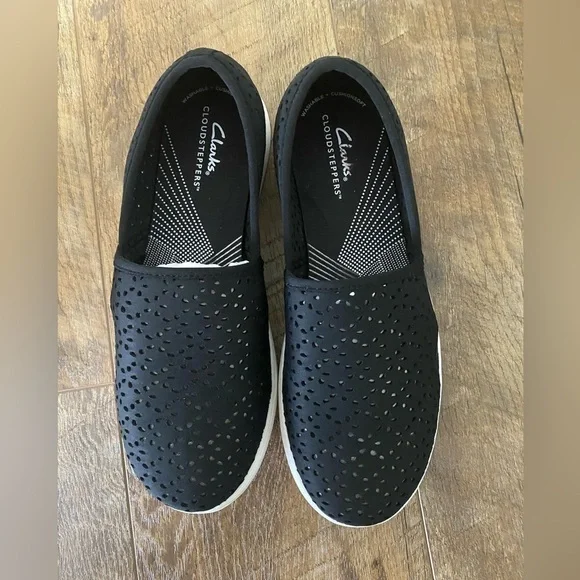 Clark’s Breezy Emily Loafer Black Women’s Size 8.5 W