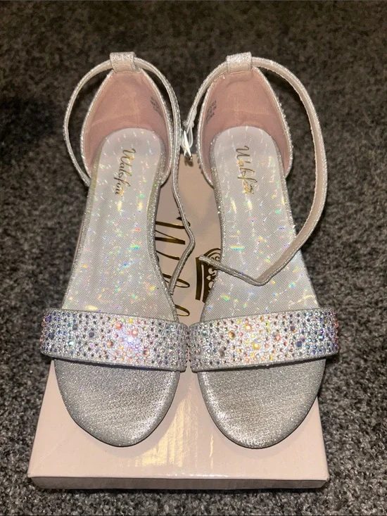 Girls Princess Silver Iridescent Crystal Ankle-Strap Sandals