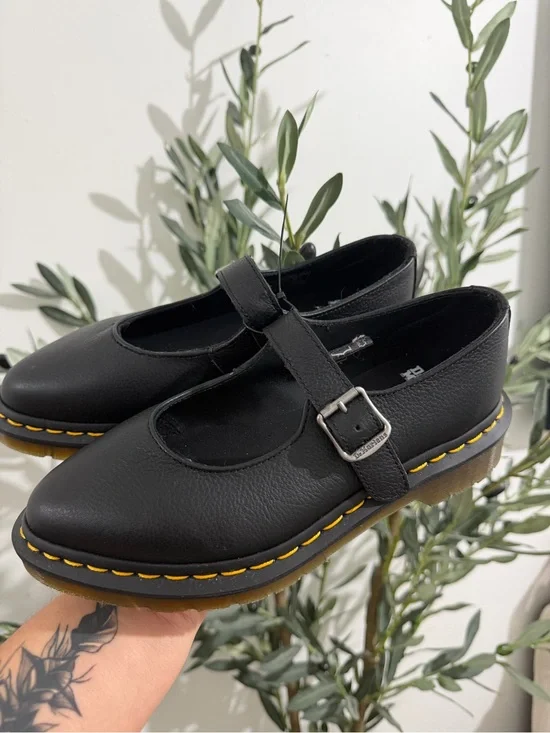 Dr. Martens ELPHIE VIRGINIA LEATHER MARY JANE SHOES
