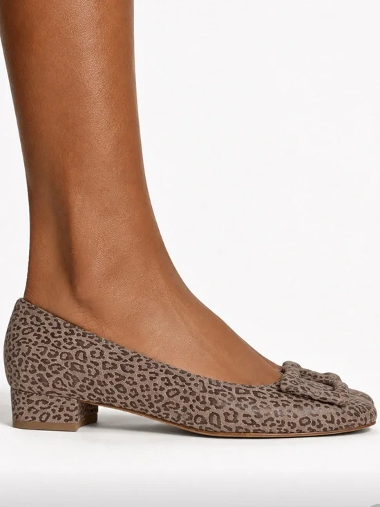 NWOT ANN MASHBURN  Leopard Print Square-Toe Women’s Flats Size EU38.5