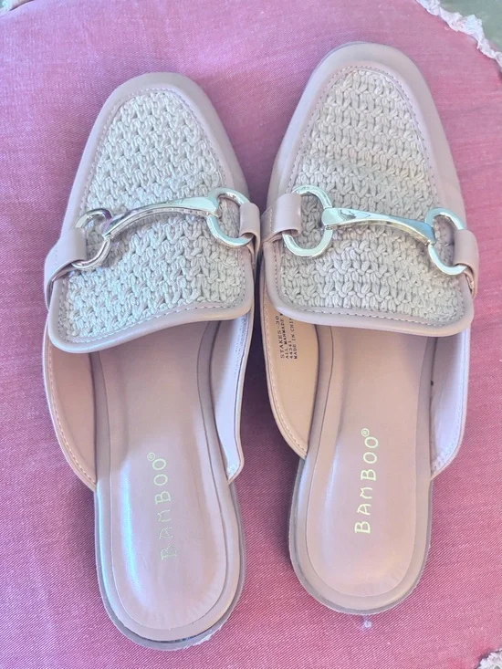 BAMBOO Light Tan Woven Mule Loafers with Golden Horsebit PRICE FIRM!