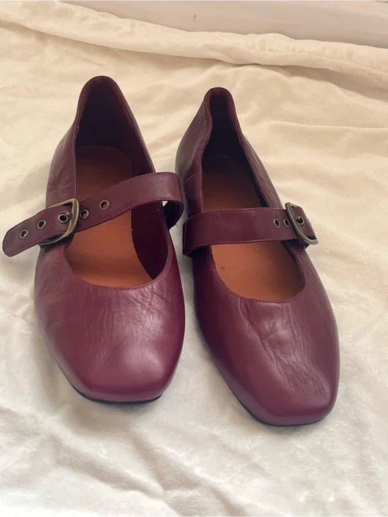 Vionic Burgundy Leather Mary Jane Flats with Buckle Strap
