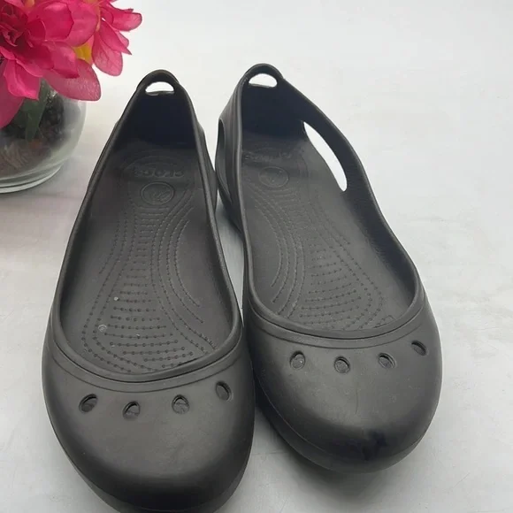 Crocs brown ballet flats Sz 11. CR0175A